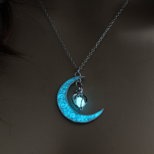 Charmglow™ - Glowing Pendant Necklaces