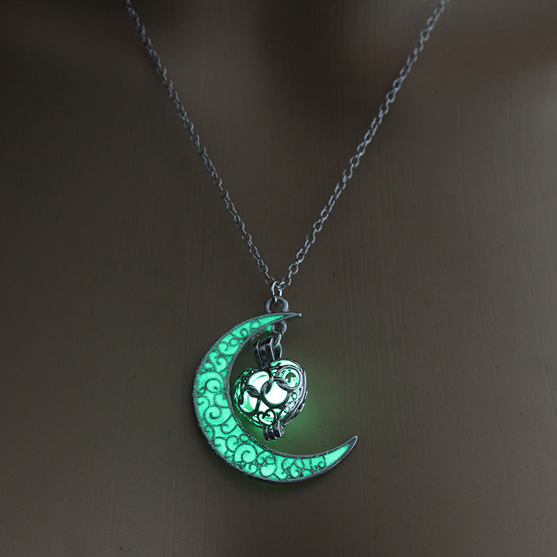 Charmglow™ - Glowing Pendant Necklaces