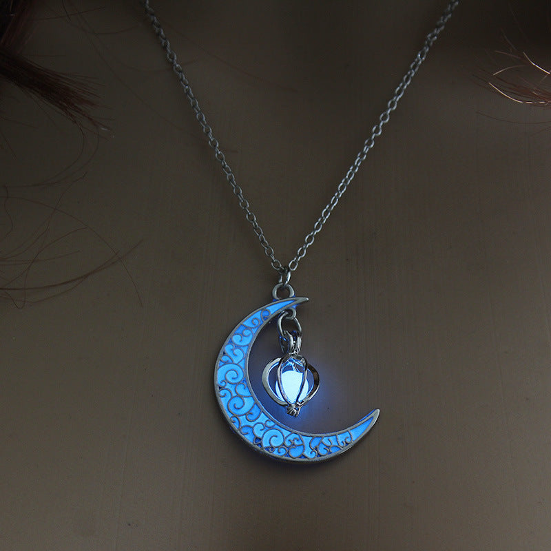 Charmglow™ - Glowing Pendant Necklaces