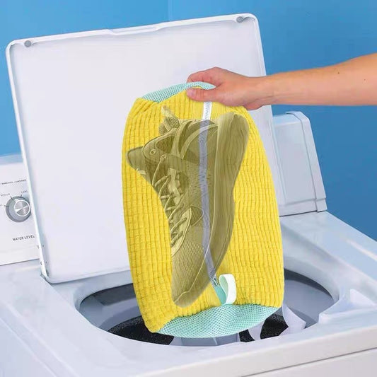 SneakPouch™ - Simple Wash Guard